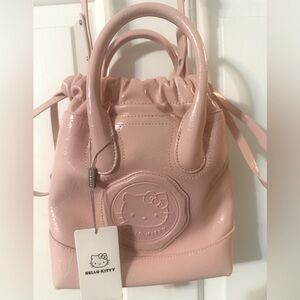 🆕 Authentic Hello Kitty Pink Bag